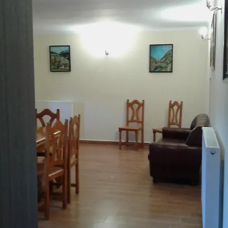 Cal Capita Sora Aparthotel Sant Quirze De Besora