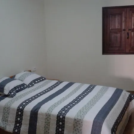 Cal Capita Sora Aparthotel Sant Quirze De Besora