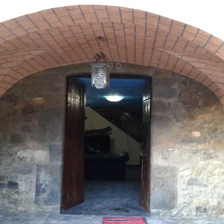 Aparthotel Cal Capita Sora Sant Quirze De Besora