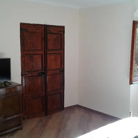 Aparthotel Cal Capita Sora Sant Quirze De Besora