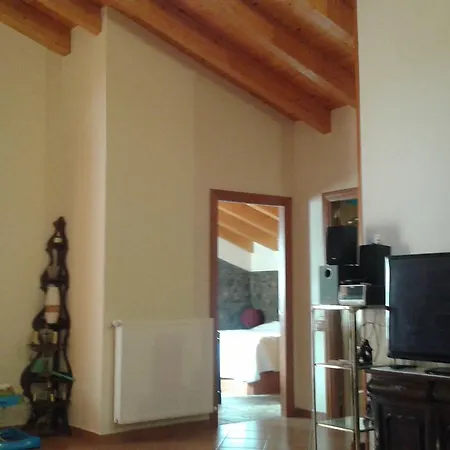 Cal Capita Sora Aparthotel Sant Quirze De Besora